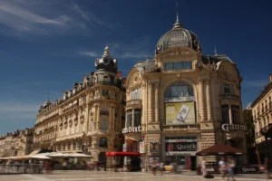 Lire la suite à propos de l’article Qu&rsquo;est ce que la place de la Comédie