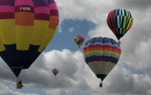 Lire la suite à propos de l’article Montpellier insolite : embarquez à bord d’une montgolfière