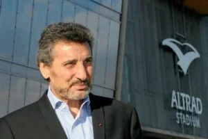 Lire la suite à propos de l’article Qui est Mohed Altrad ?